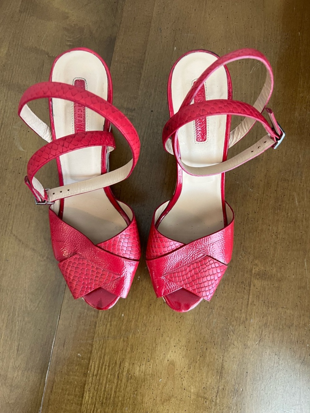 Longchamp‎ Red Textured Open-Toe Ankle Strap Heels Size 7.5 (38) - Picture 3 of 6